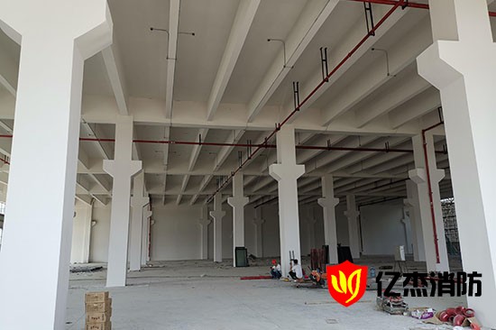 �Ƶ�����ϵ�y��������,�Ƶ�������������Xһƽ����